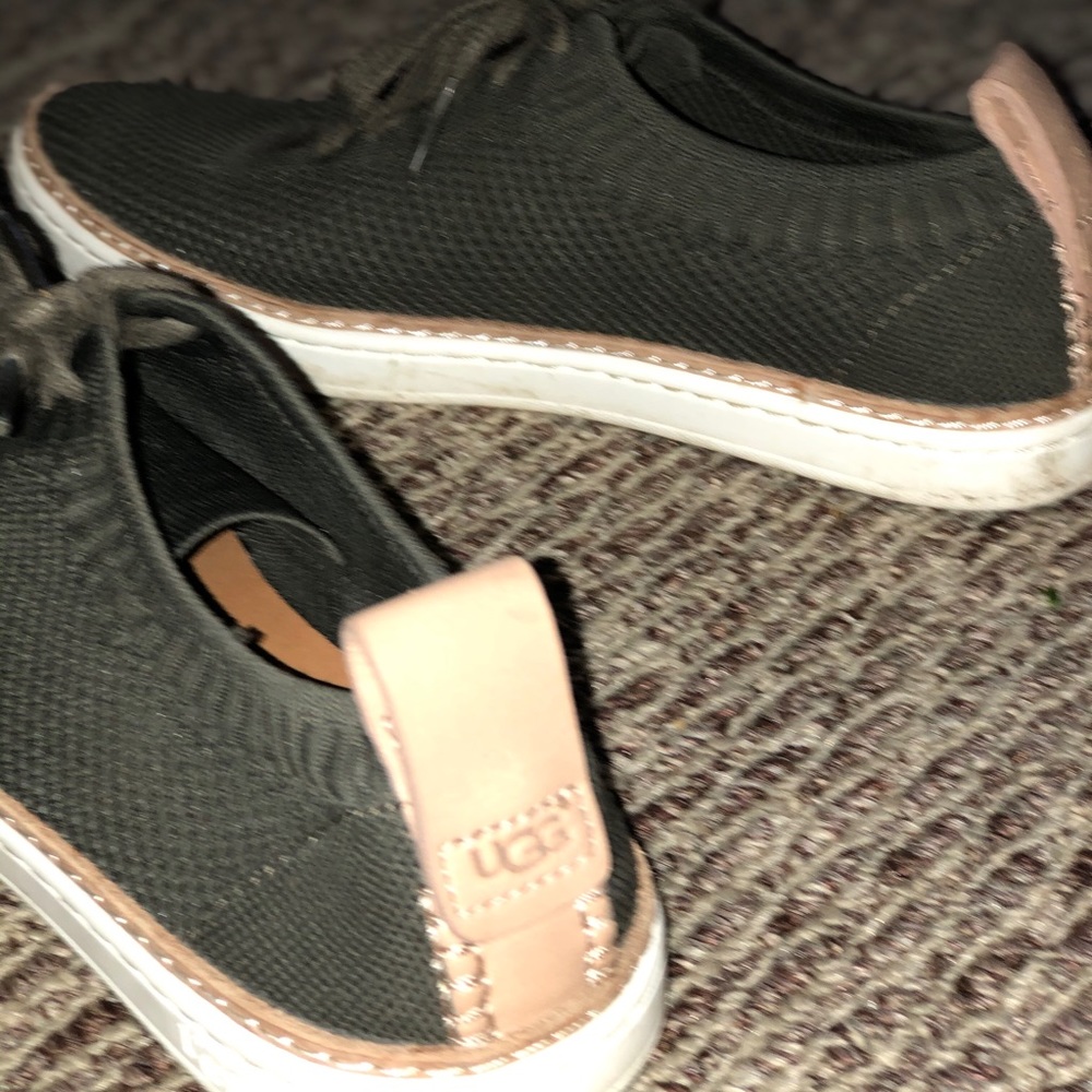 Ugg Tennis shoes